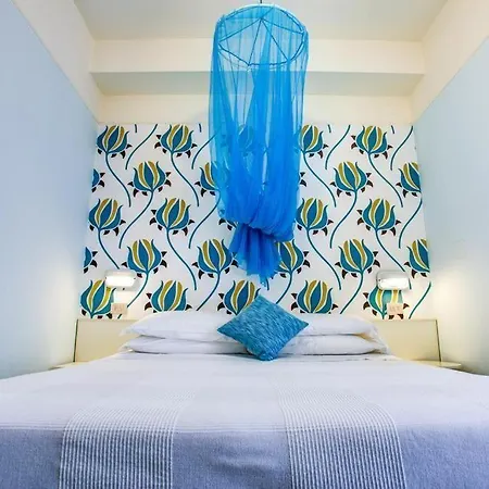 Hotel Konrad 3*