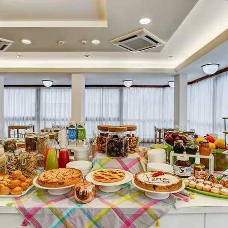 Konrad 3* Rimini