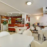 Konrad 3* Rimini