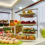 Hotel Konrad 3*